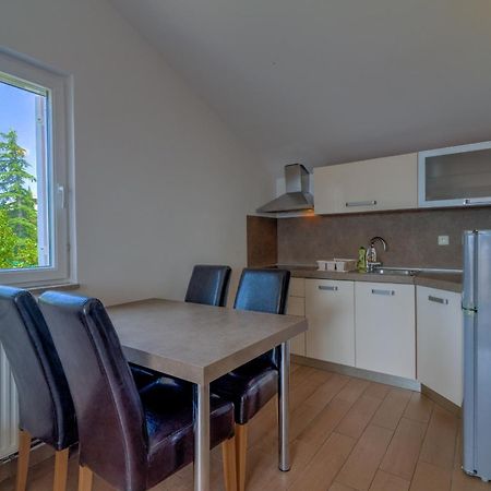 Apartmani Lili Novi Vinodolski Kültér fotó