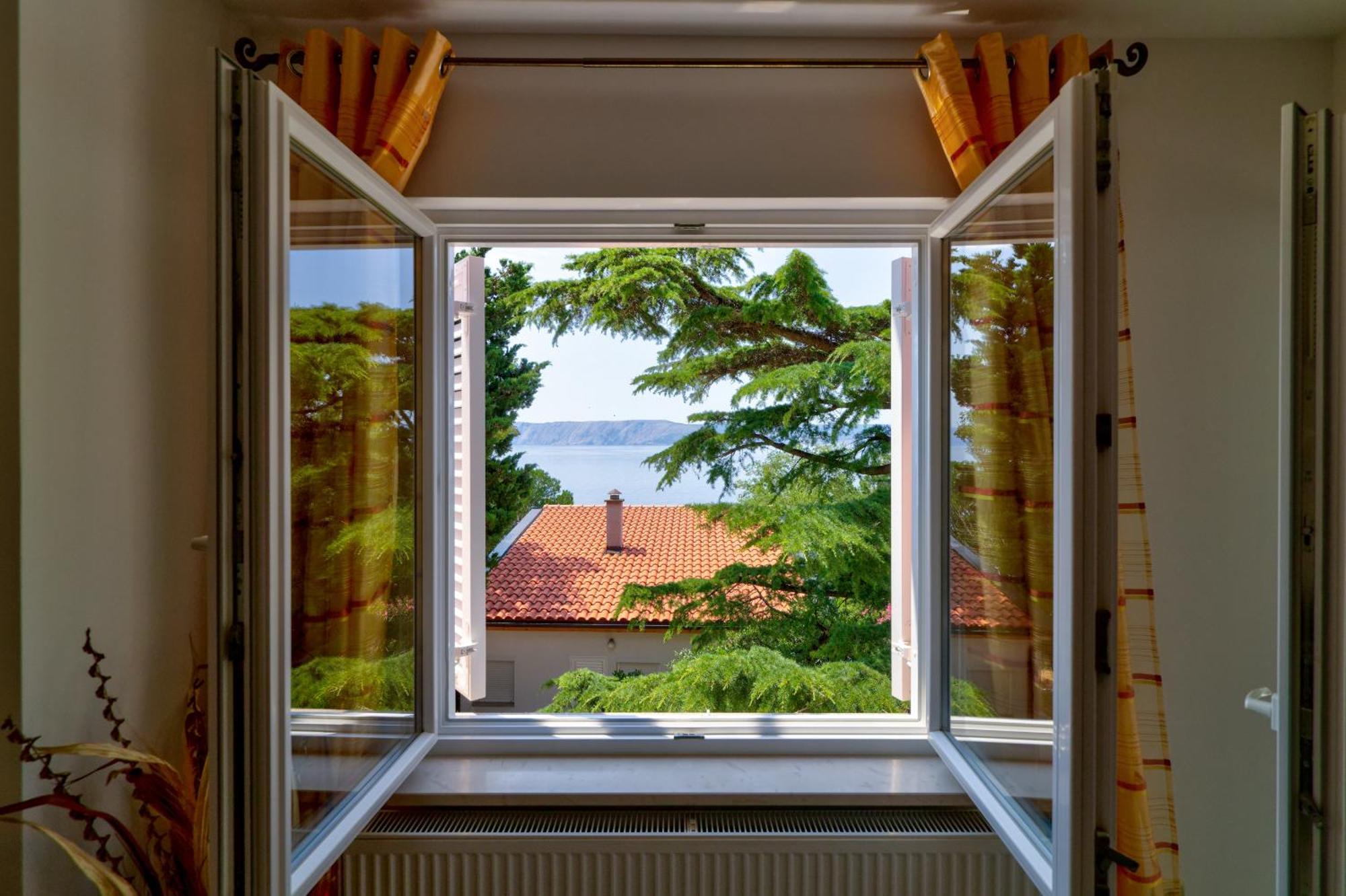 Apartmani Lili Novi Vinodolski Kültér fotó