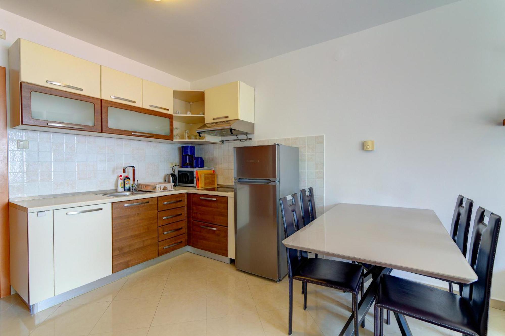 Apartmani Lili Novi Vinodolski Kültér fotó